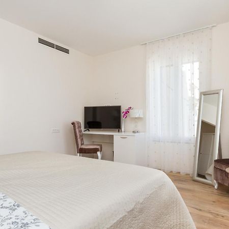 Spalatum Boutique Suites Σπλιτ Δωμάτιο φωτογραφία