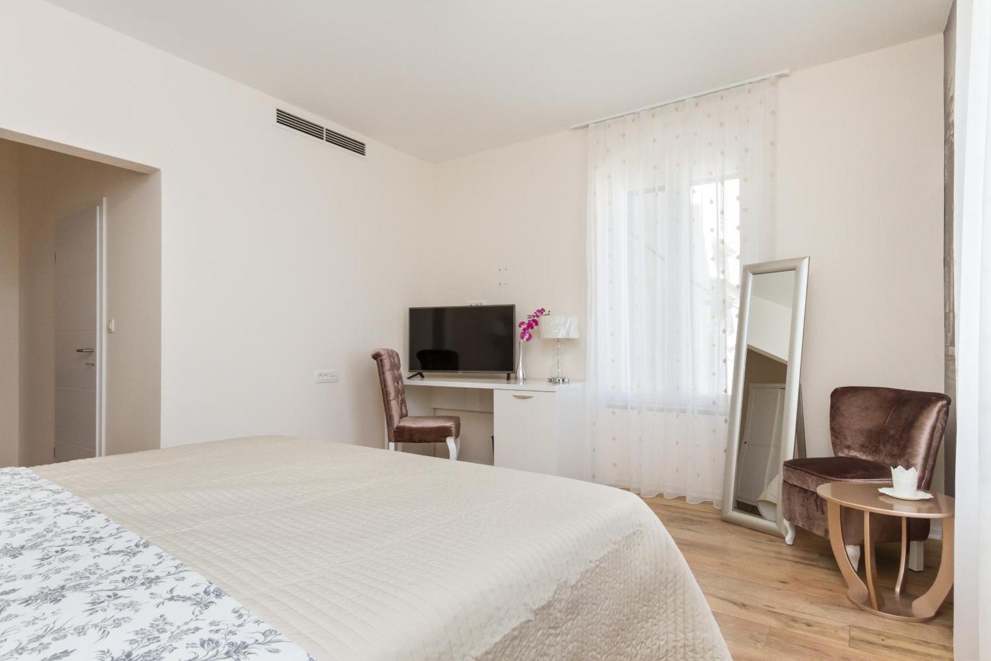 Spalatum Boutique Suites Σπλιτ Δωμάτιο φωτογραφία