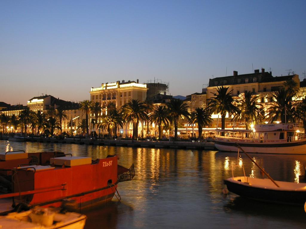 Spalatum Boutique Suites Σπλιτ Εξωτερικό φωτογραφία